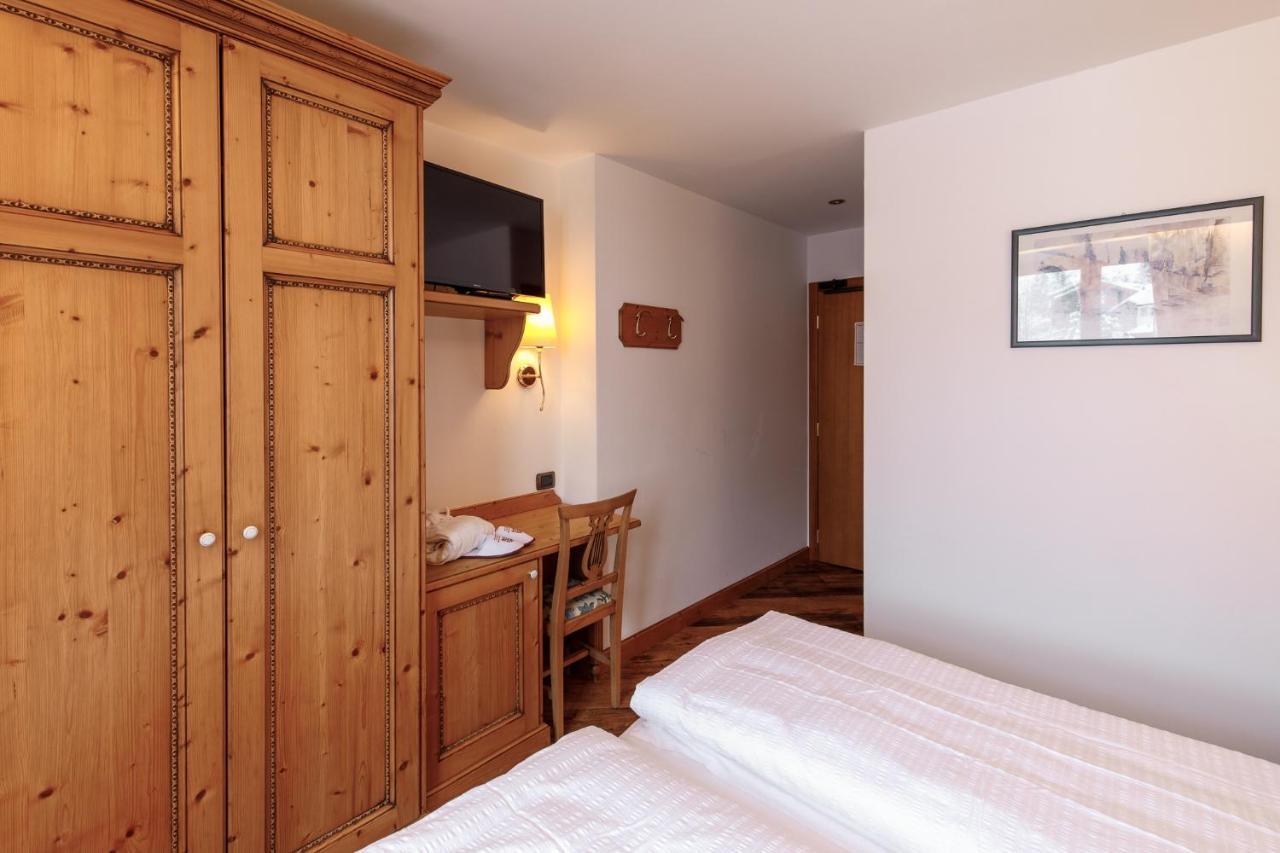 Hotel Belvedere San Martino Di Castrozza Exterior foto