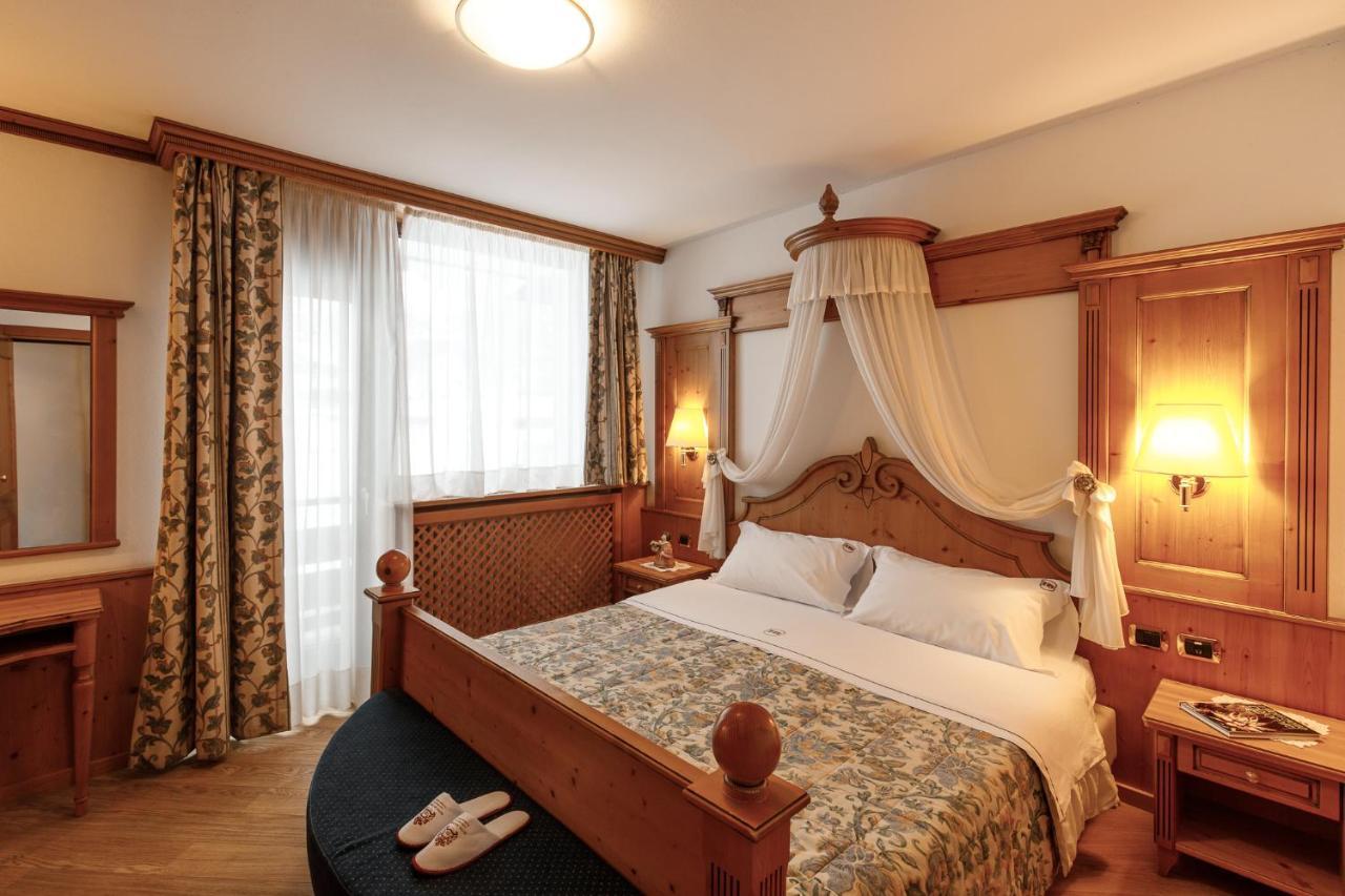 Hotel Belvedere San Martino Di Castrozza Exterior foto